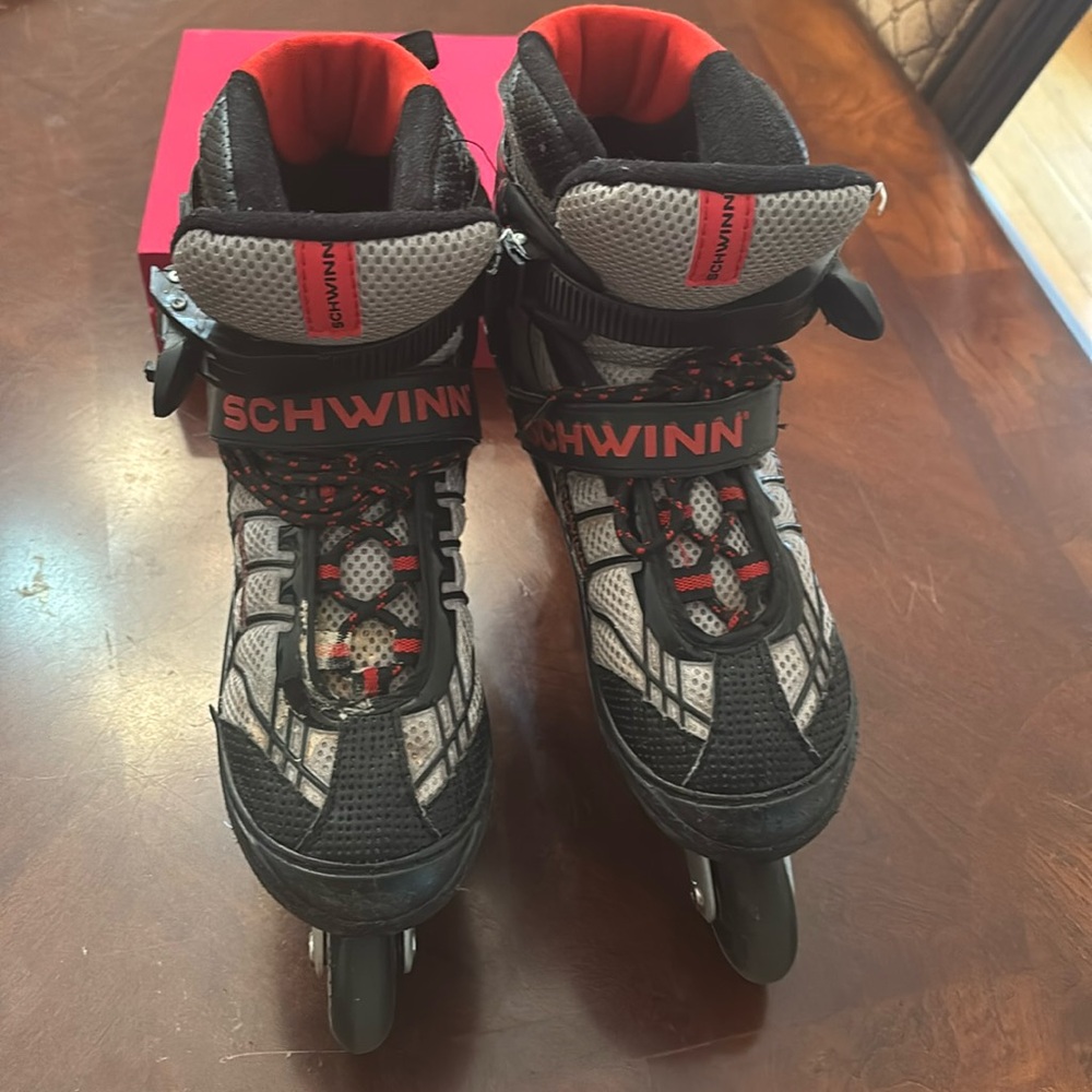 Schwinn rollerblades
